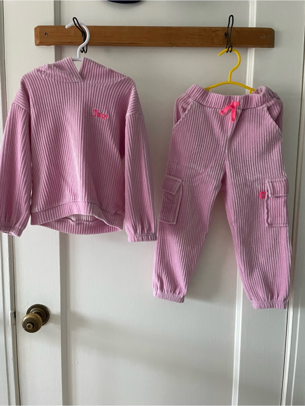 NWOT Juicy Couture Toddler Pink and Metallic Velour Ribbed Hoodie & Jogger Set